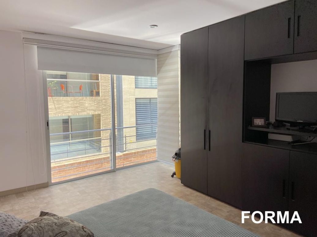 Apartamento de 3 alcobas en venta en Santa Barbara Central, Bogotá, 124 m² · foto 9 de 20