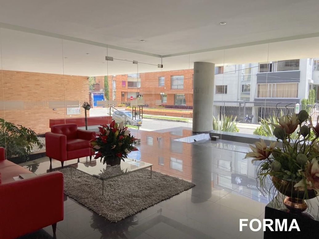 Apartamento de 3 alcobas en venta en Santa Barbara Central, Bogotá, 124 m² · foto 19 de 20