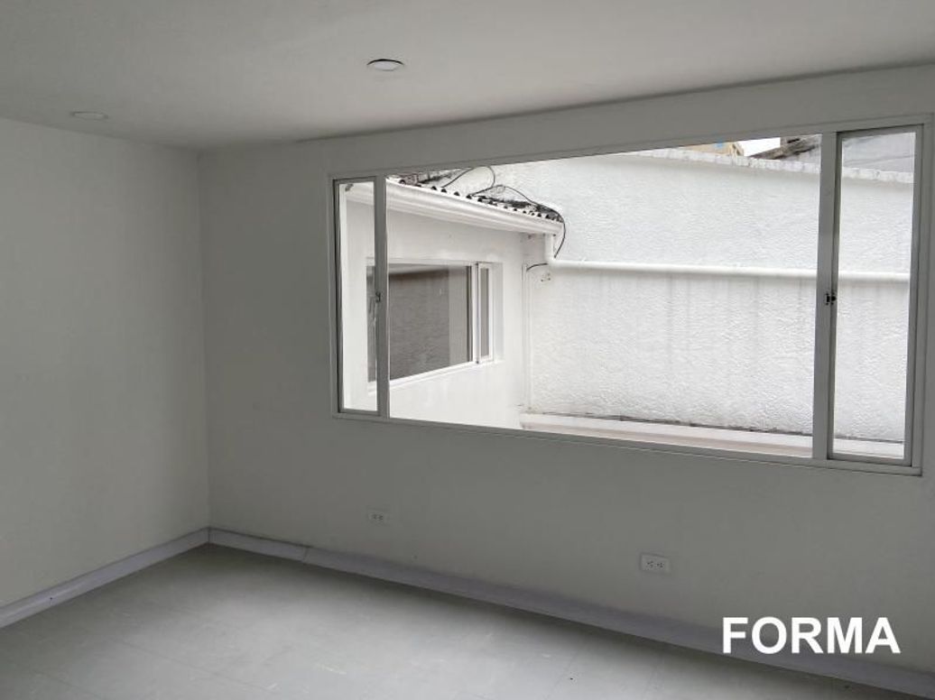 Casa de 9 alcobas en venta en Santa Barbara Oriental, Bogotá, 400 m² · foto 16 de 20