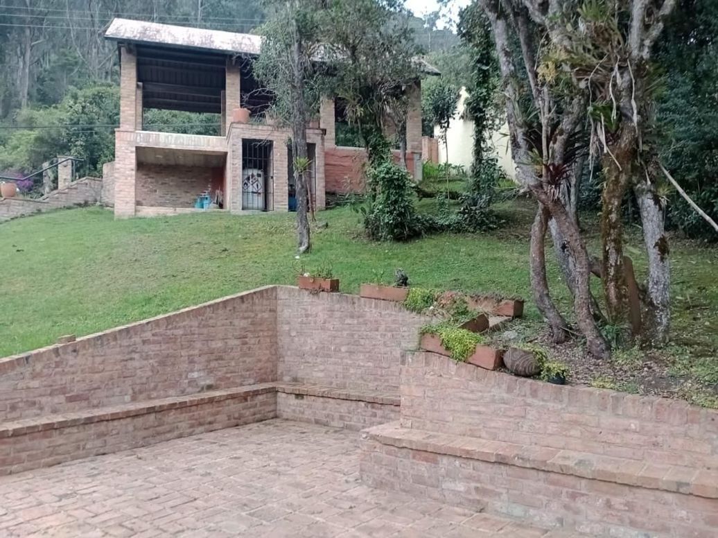 Casa de 4 alcobas en venta en Julio Flórez, Bogotá, 436 m² · foto 14 de 19