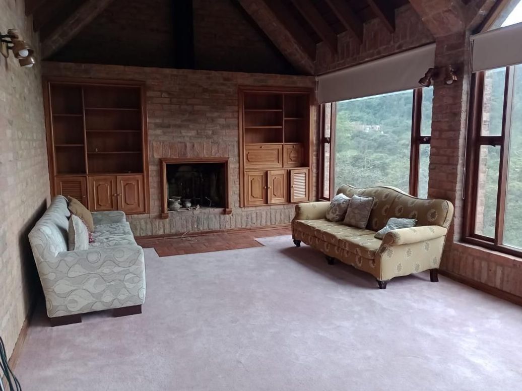 Casa de 4 alcobas en venta en Julio Flórez, Bogotá, 436 m² · foto 2 de 19