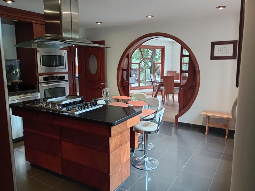 Casa de 6 alcobas en venta en Bogotá, Bogotá, 800 m² · foto 8 de 20