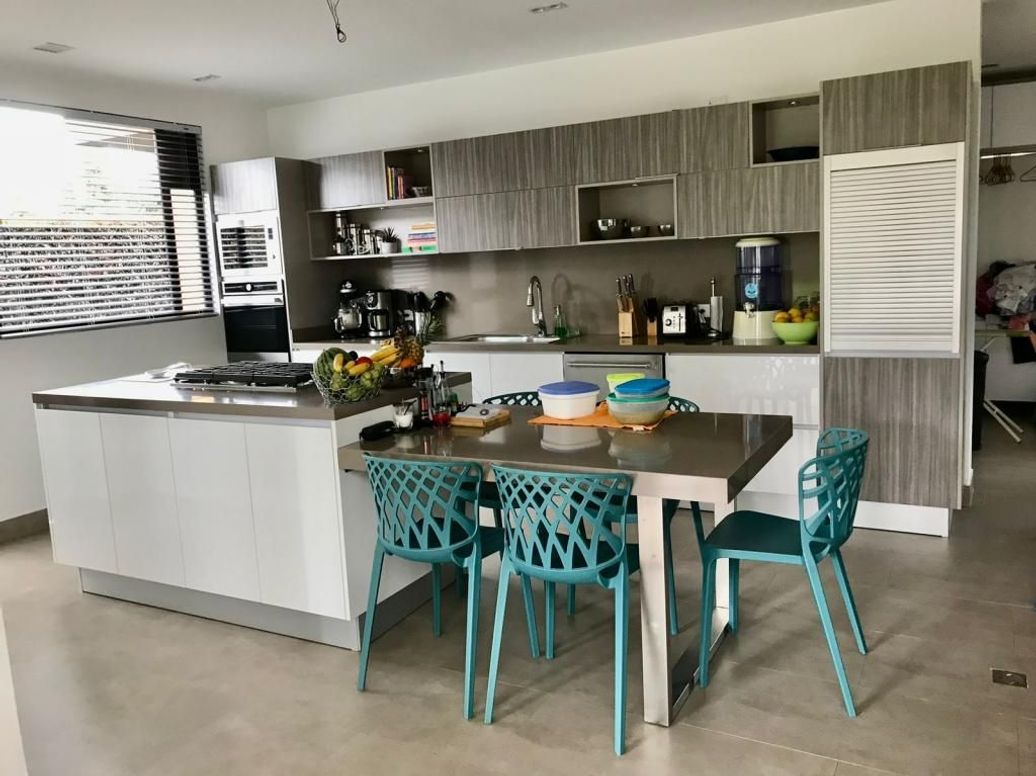 Casa de 3 alcobas en venta en Casa Blanca, Bogotá, 410 m² · foto 3 de 20