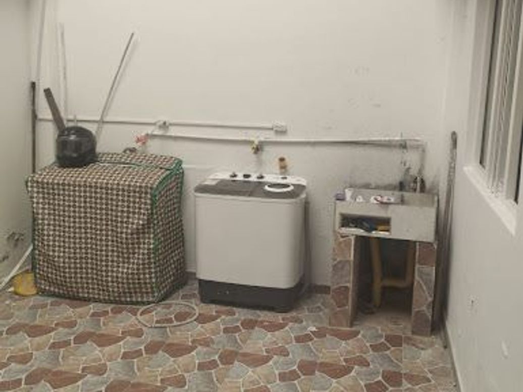 Casa de 12 alcobas en venta en Gran Britalia, Bogotá, 220 m² · foto 11 de 20