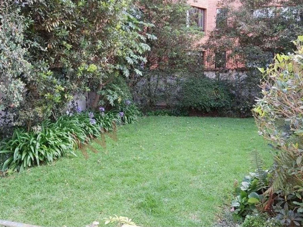 Casa de 5 alcobas en venta en Sotileza, Bogotá, 350 m² · foto 6 de 20