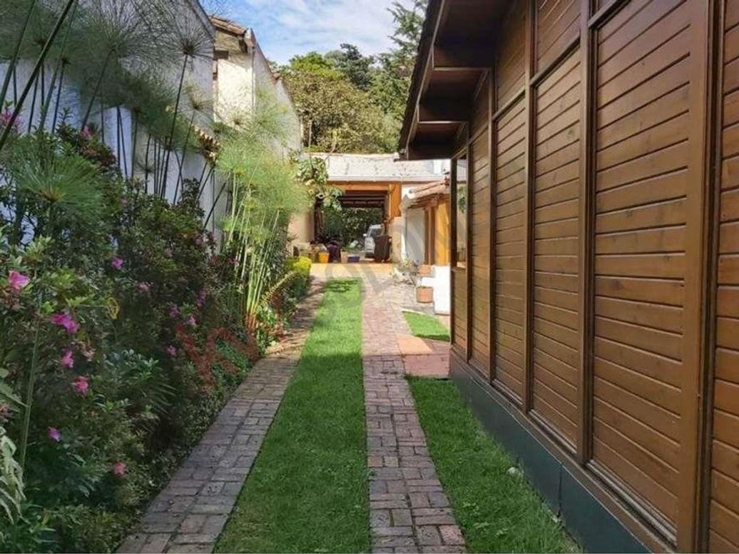 Casa de 5 alcobas en venta en Sotileza, Bogotá, 350 m² · foto 5 de 20