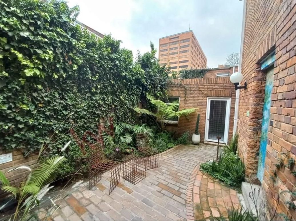 Casa de 3 alcobas en venta en Quinta Camacho, Bogotá, 497 m² · foto 8 de 20