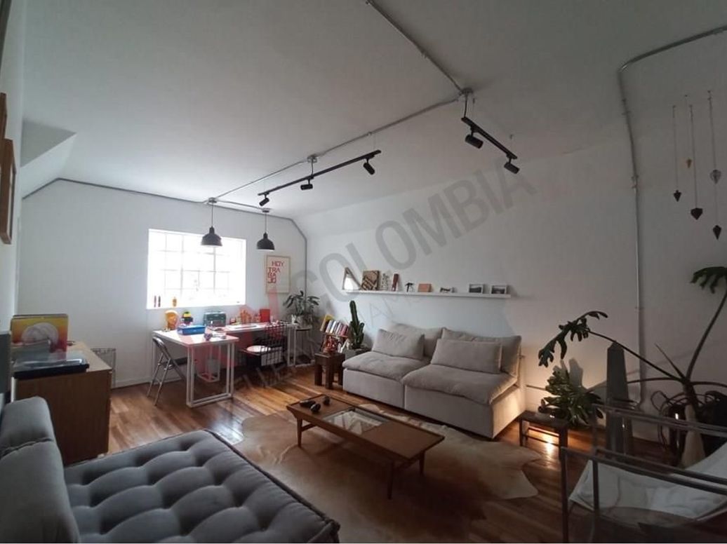 Casa de 3 alcobas en venta en Quinta Camacho, Bogotá, 497 m² · foto 18 de 20