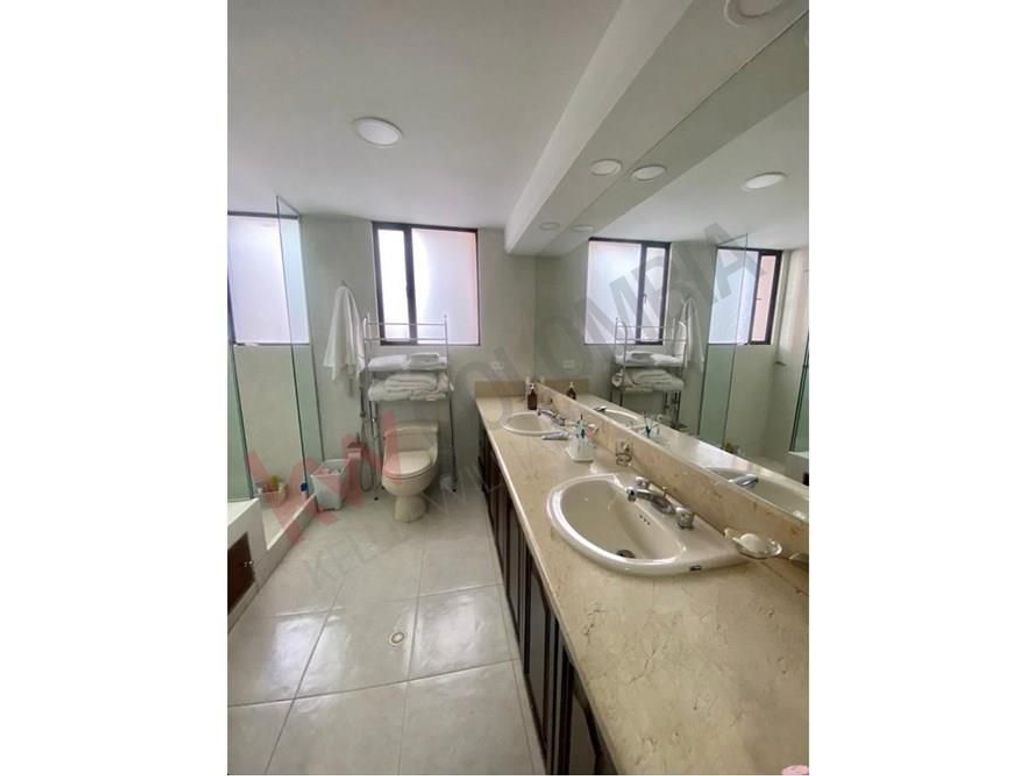 Apartamento de 4 alcobas en venta en Bellavista, Bogotá, 327 m² · foto 19 de 20