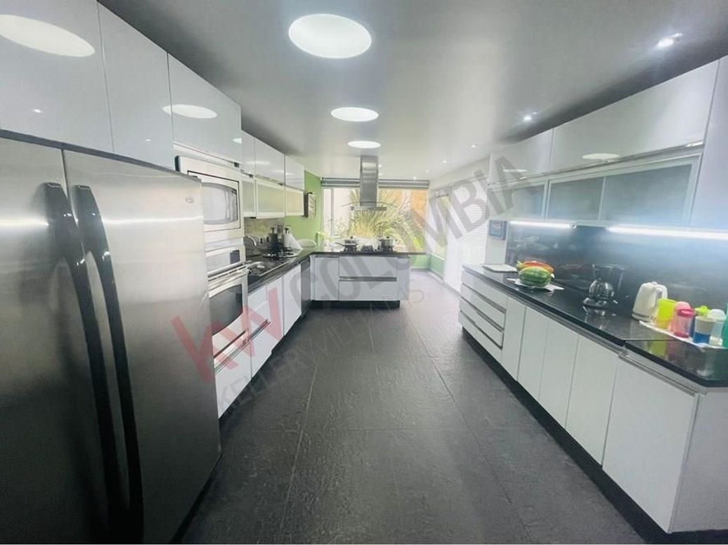 Casa de 5 alcobas en venta en La Calleja, Bogotá, 845 m² · foto 6 de 18
