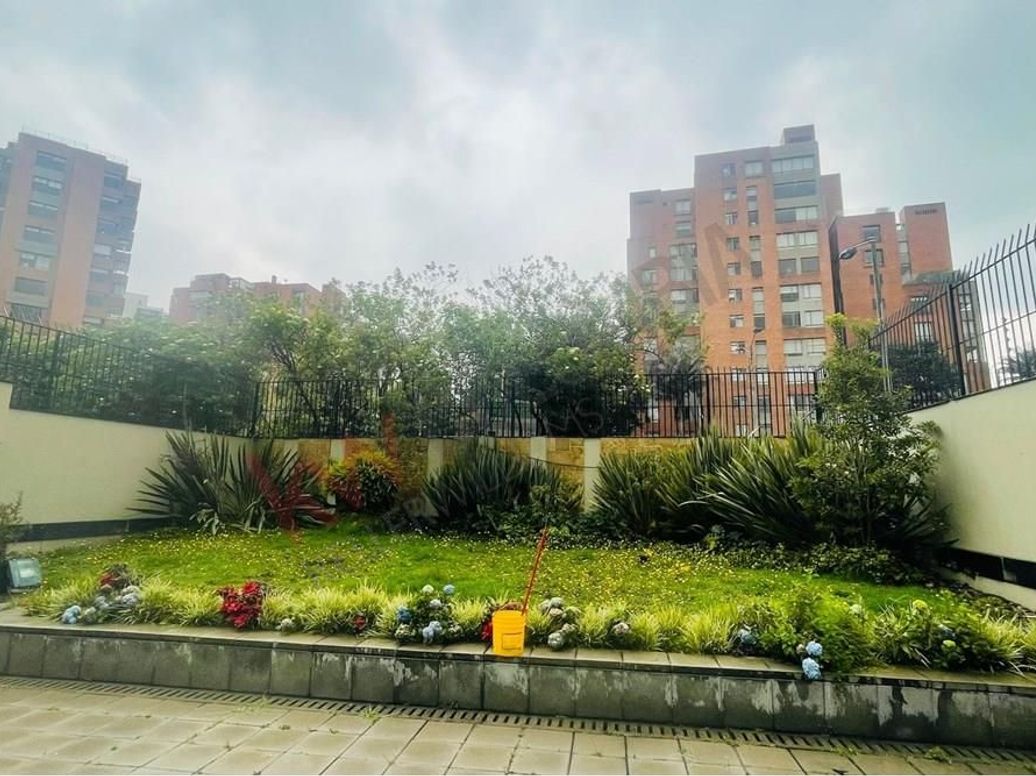 Casa de 5 alcobas en venta en La Calleja, Bogotá, 845 m² · foto 10 de 18