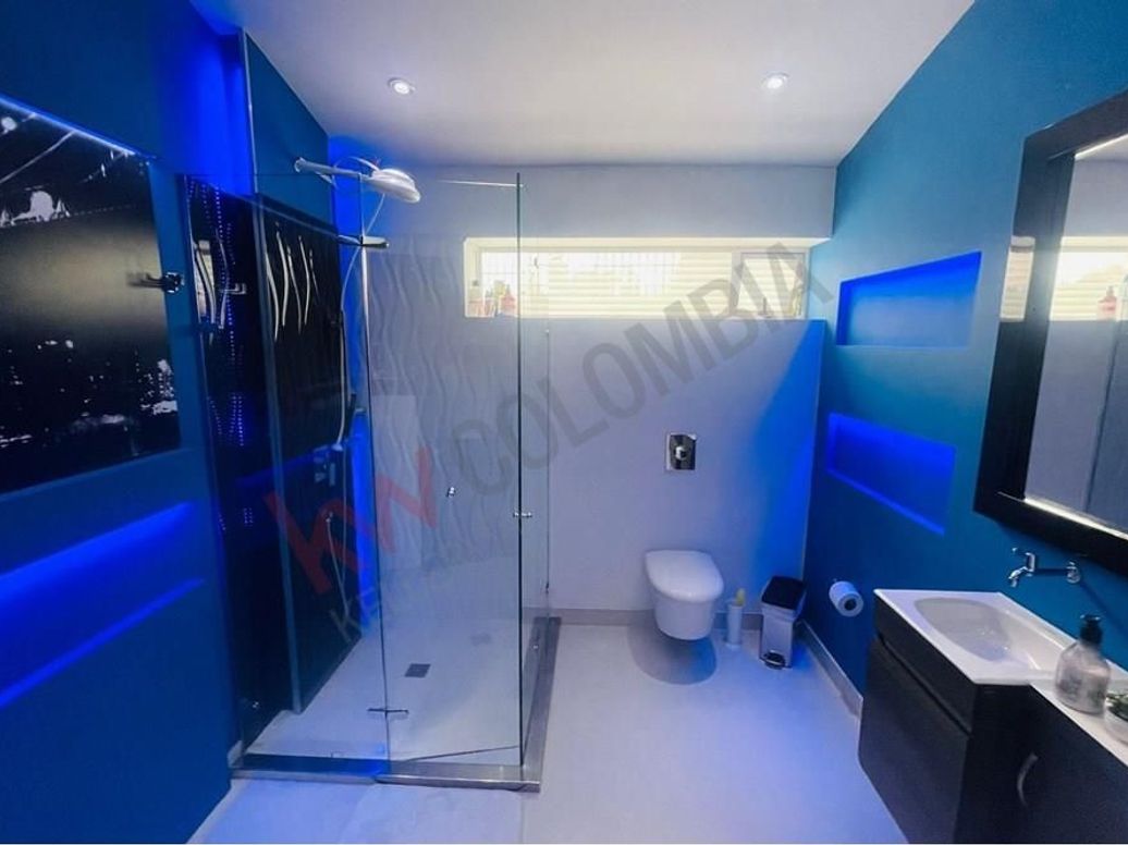 Casa de 5 alcobas en venta en La Calleja, Bogotá, 845 m² · foto 15 de 18