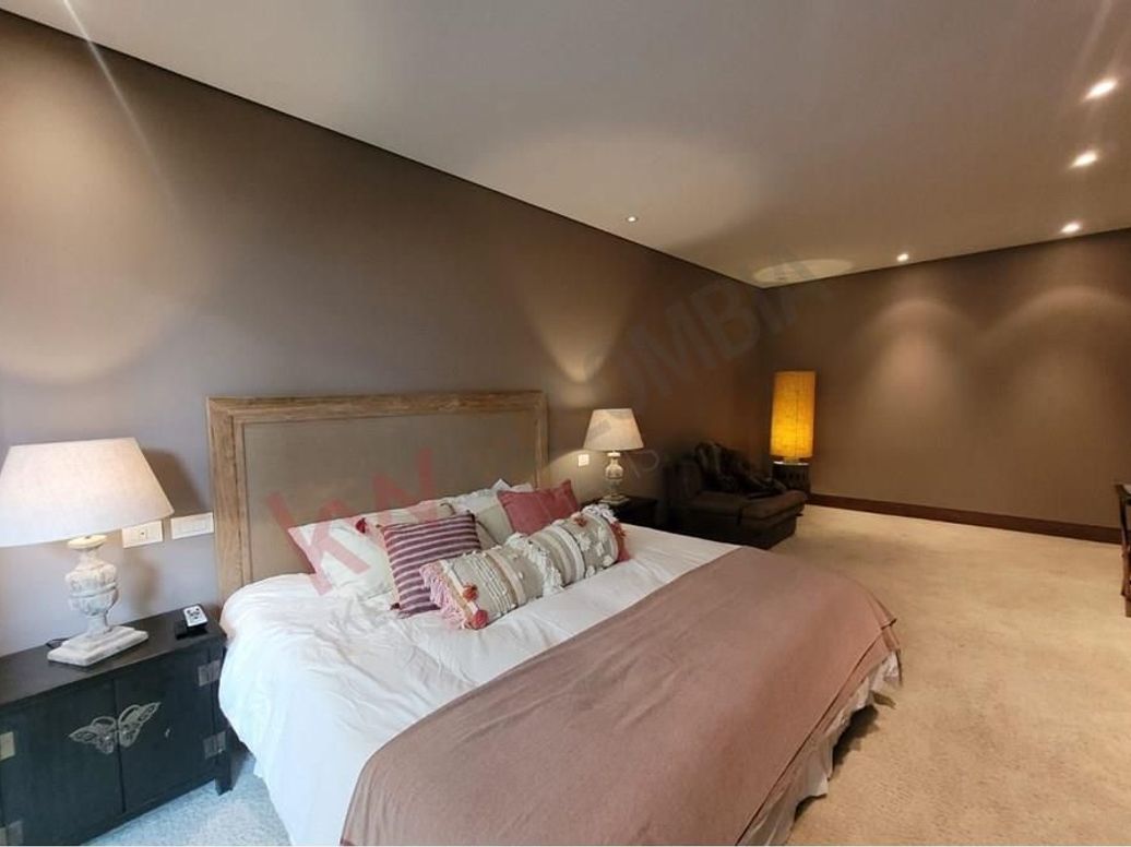 Apartamento de 3 alcobas en venta en El Refugio, Bogotá, 261 m² · foto 10 de 20