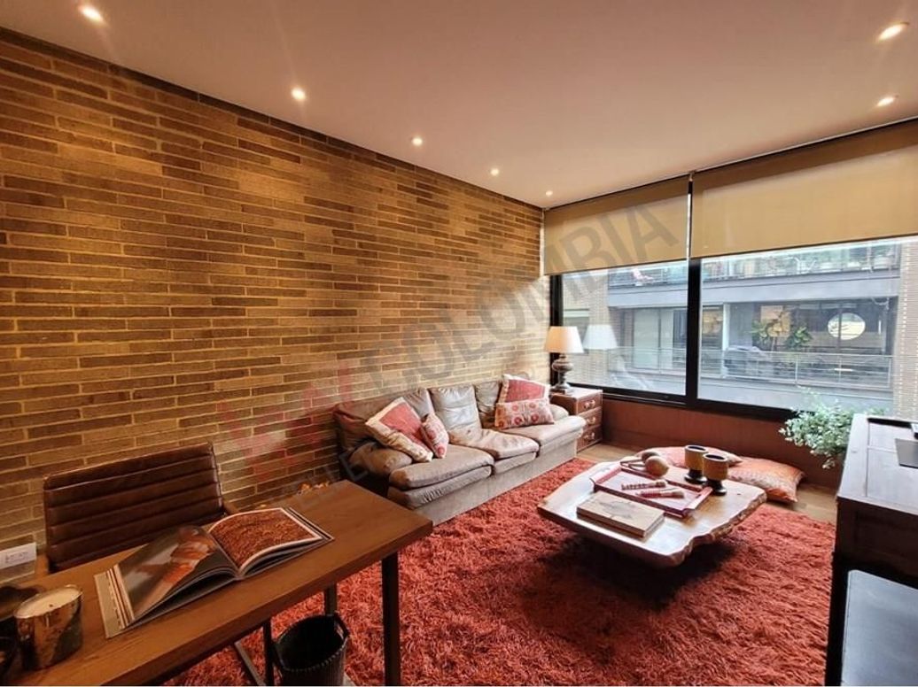 Apartamento de 3 alcobas en venta en El Refugio, Bogotá, 261 m² · foto 15 de 20