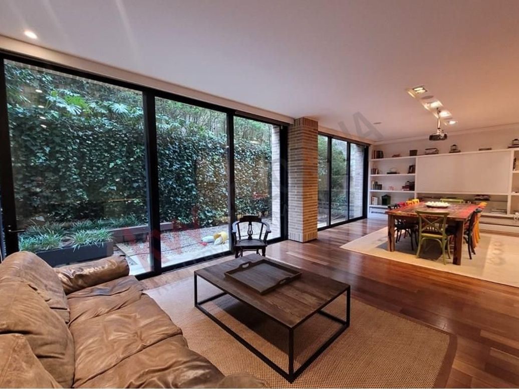 Apartamento de 3 alcobas en venta en El Refugio, Bogotá, 261 m² · foto 20 de 20