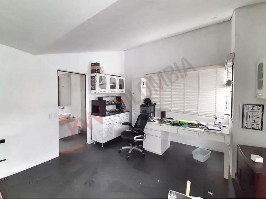 Apartamento de 2 alcobas en venta en La Cabrera, Bogotá, 157 m² · foto 9 de 10