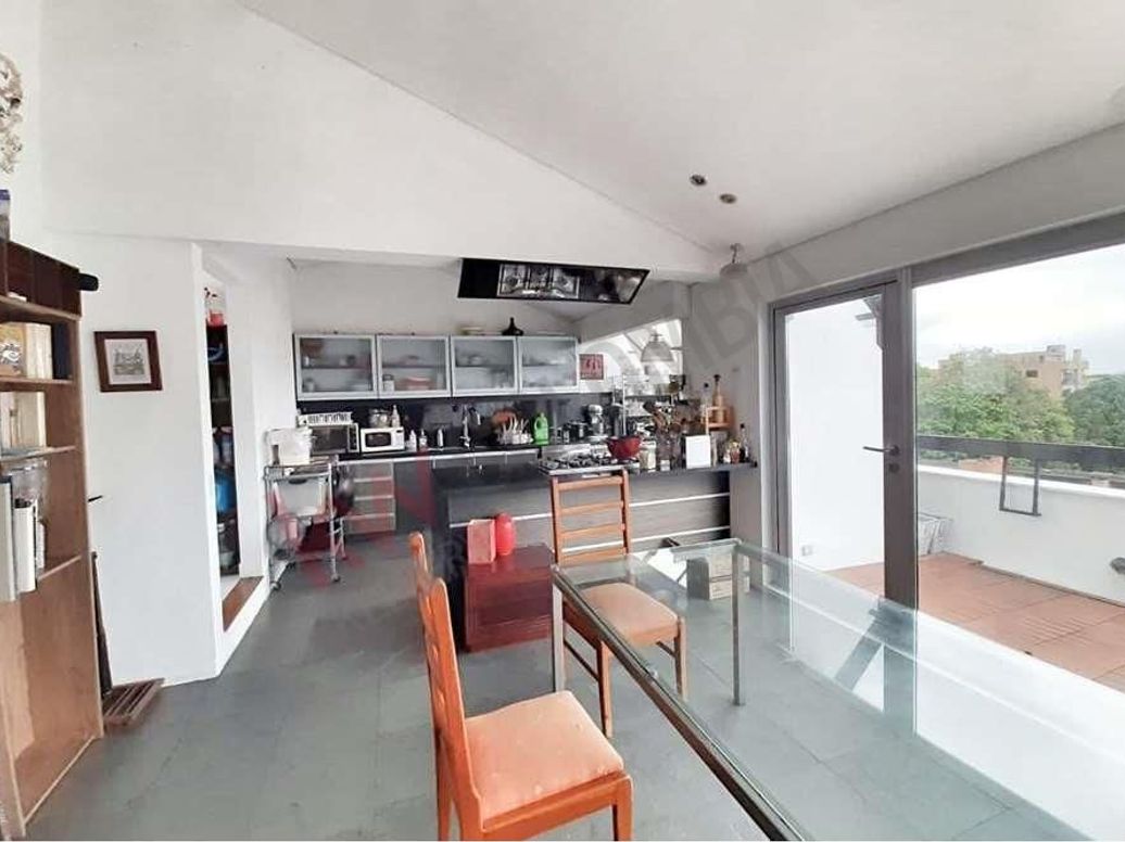 Apartamento de 2 alcobas en venta en La Cabrera, Bogotá, 157 m² · foto 3 de 10