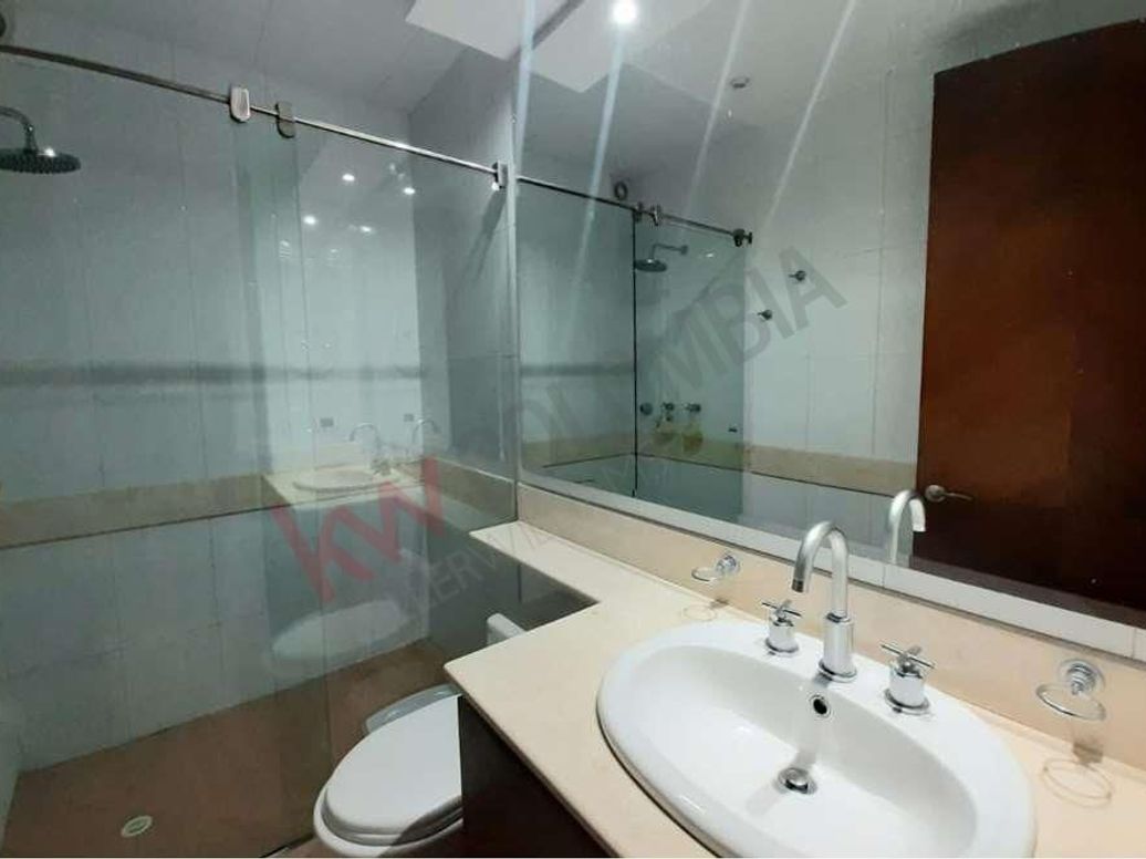 Apartamento de 4 alcobas en venta en Santa Barbara Alta, Bogotá, 467 m² · foto 14 de 20