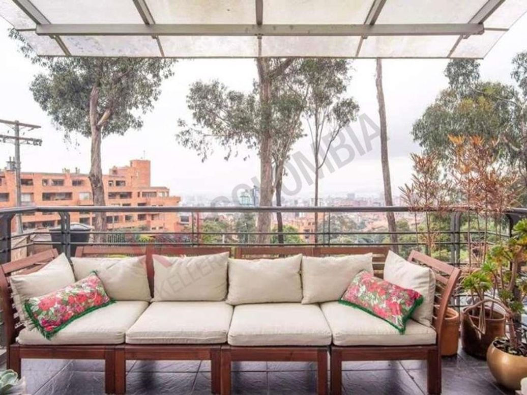 Casa de 2 alcobas en venta en Chapinero Alto, Bogotá, 192 m² · foto 2 de 20