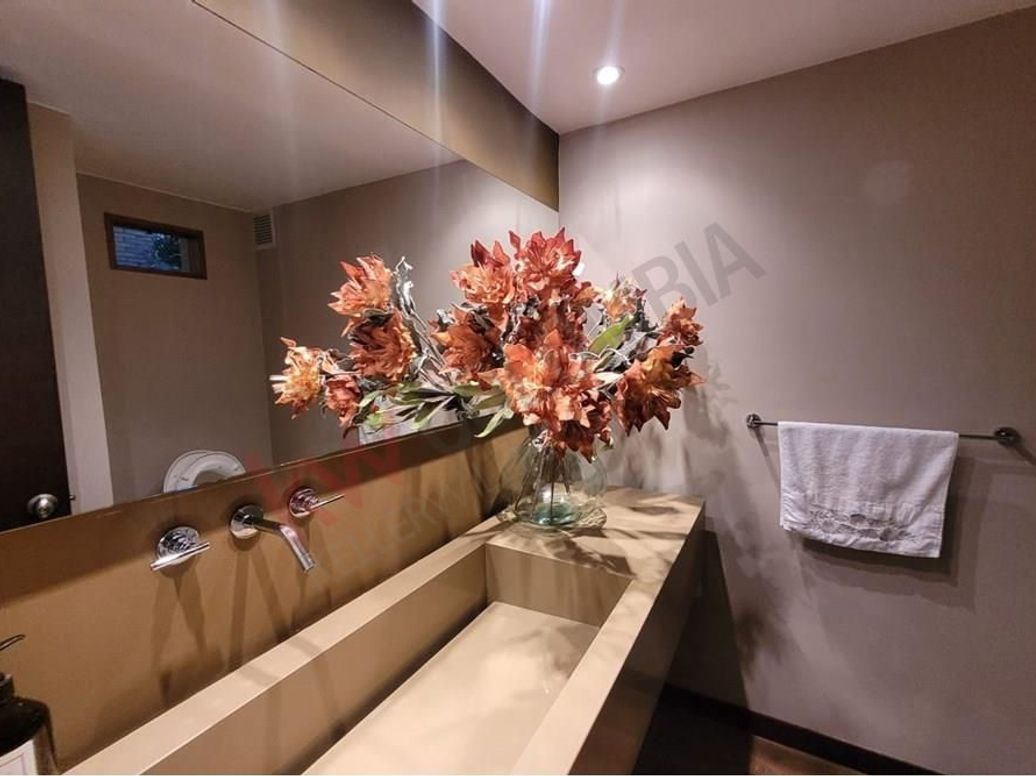 Apartamento de 3 alcobas en venta en Santa Ana Oriental, Bogotá, 290 m² · foto 11 de 20