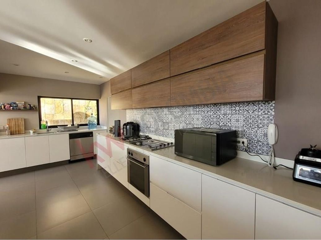 Apartamento de 3 alcobas en venta en Santa Ana Oriental, Bogotá, 290 m² · foto 12 de 20