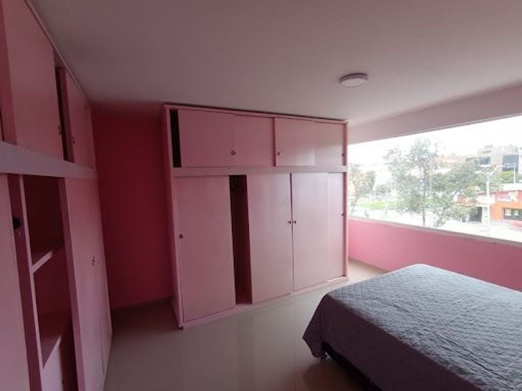Apartamento de 3 alcobas en venta en Santa Barbara Central, Bogotá, 140 m² · foto 9 de 20
