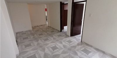 ? ¡Gran Oportunidad! Apartamento en Venta en Villa Pilar, Manizales ?

Descubre este acogedor apartamento ubicado en el tranquilo barrio de Villa Pilar en Manizales. Con una ubicación estratégica y una excelente relación calidad-precio, esta propiedad es perfecta para aquellos que buscan un hogar cómodo y accesible en una zona residencial consolidada.

? Características del Apartamento:


 Área Privada: Con un área de 52 M2, este apartamento ofrece un espacio acogedor y funcional para toda la familia.
 Distribución: Consta de sala comedor, 2 alcobas, 1 baño y una cocina sencilla, diseñada para brindar comodidad y practicidad en el día a día.
 Comodidades: Equipado con servicios básicos como agua, electricidad y gas domiciliario, así como zona de lavandería para mayor conveniencia.
 Detalles adicionales: Cuenta con clósets en las alcobas y un piso en cerámica/mármol que añade un toque de elegancia al espacio.


? Entorno y Ubicación:


 Situado en un entorno tranquilo y residencial, este apartamento se encuentra cerca de zonas urbanas y comerciales, ofreciendo fácil acceso a colegios, universidades, parques y transporte público.
 Su proximidad a establecimientos como Bata garantiza una vida cómoda y práctica, con todas las comodidades al alcance de la mano.


? Inversión Accesible:


 Este apartamento representa una excelente oportunidad para aquellos que buscan adquirir una propiedad asequible en una ubicación privilegiada de Manizales, ideal tanto para inversión como para residencia permanente.


¡No dejes pasar esta oportunidad única de convertirte en propietario de este encantador apartamento en Villa Pilar! Contáctanos hoy mismo para más información y para programar una visita. 



¡Estamos aquí para ayudarte a encontrar tu nuevo hogar en Manizales! ??
