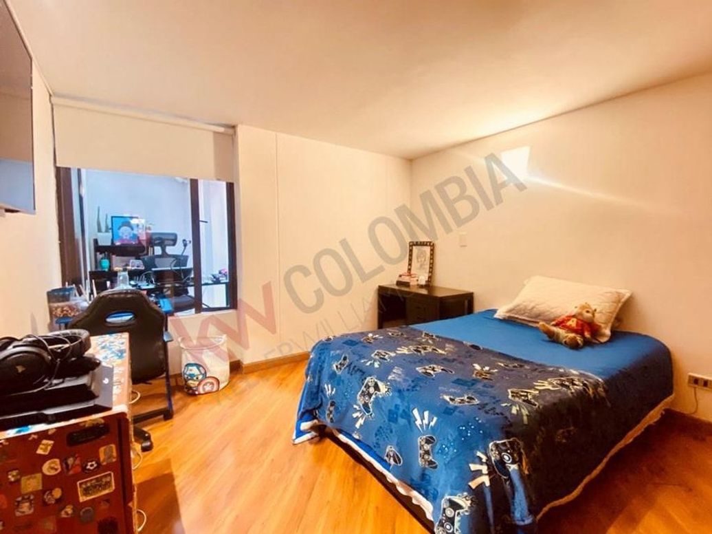 Apartamento de 3 alcobas en venta en Santa Barbara, Bogotá, 84 m² · foto 18 de 20