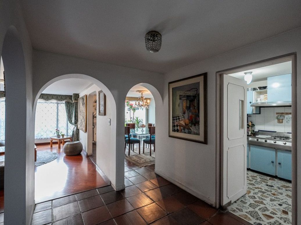Casa de 4 alcobas en venta en Molinos Norte, Bogotá, 281 m² · foto 19 de 20