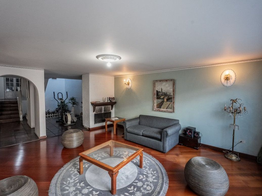 Casa de 4 alcobas en venta en Molinos Norte, Bogotá, 281 m² · foto 10 de 20