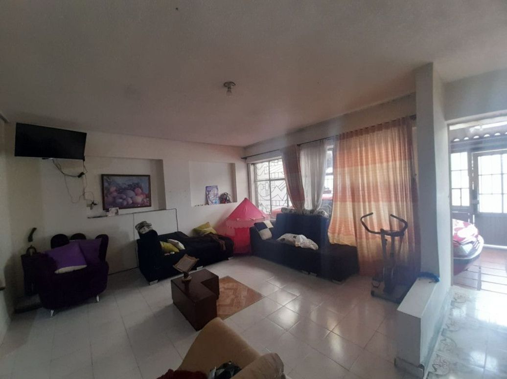Casa de 8 alcobas en venta en Ub. Avenida Decima, Bogotá, 306 m² · foto 3 de 20