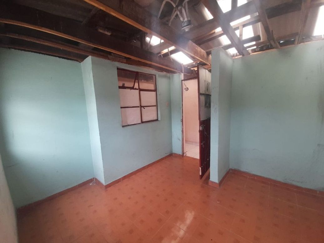 Casa de 8 alcobas en venta en Ub. Avenida Decima, Bogotá, 306 m² · foto 17 de 20