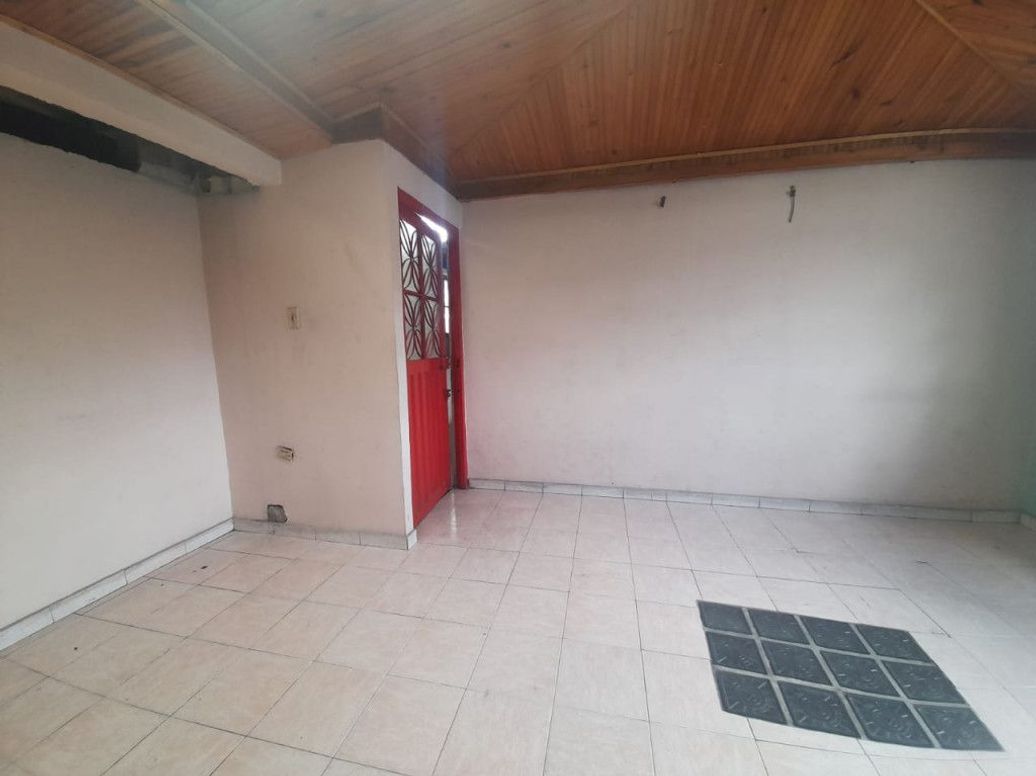Casa de 8 alcobas en venta en Ub. Avenida Decima, Bogotá, 306 m² · foto 16 de 20