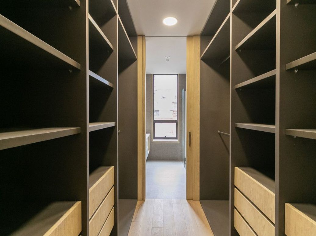 Apartamento de 3 alcobas en venta en Chico, Bogotá, 262 m² · foto 18 de 20