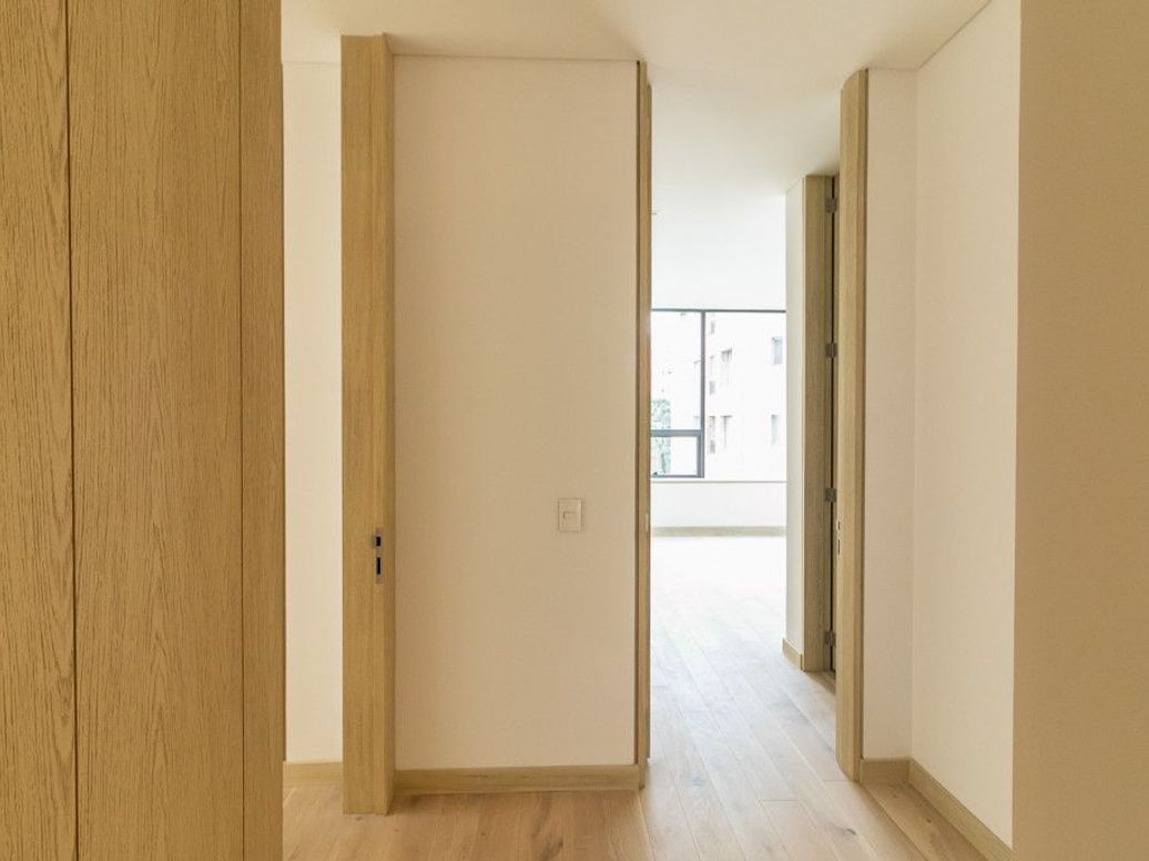 Apartamento de 3 alcobas en venta en Chico, Bogotá, 262 m² · foto 16 de 20