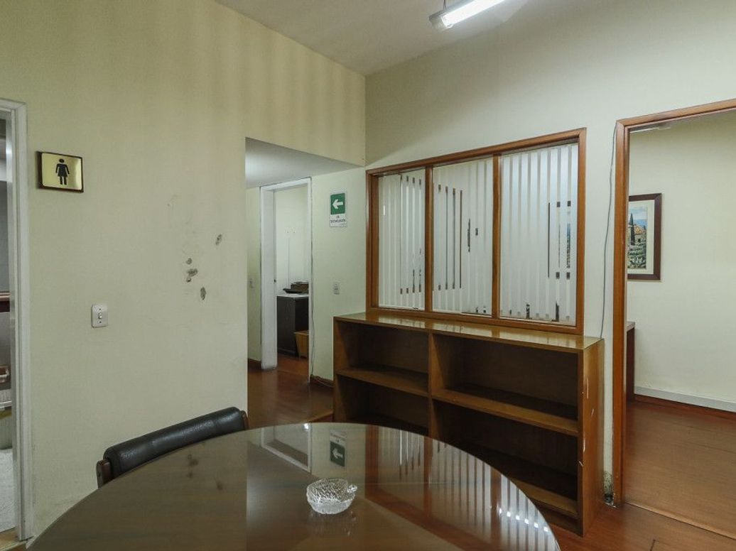 Casa de 5 alcobas en venta en Quinta Camacho, Bogotá, 405 m² · foto 13 de 20