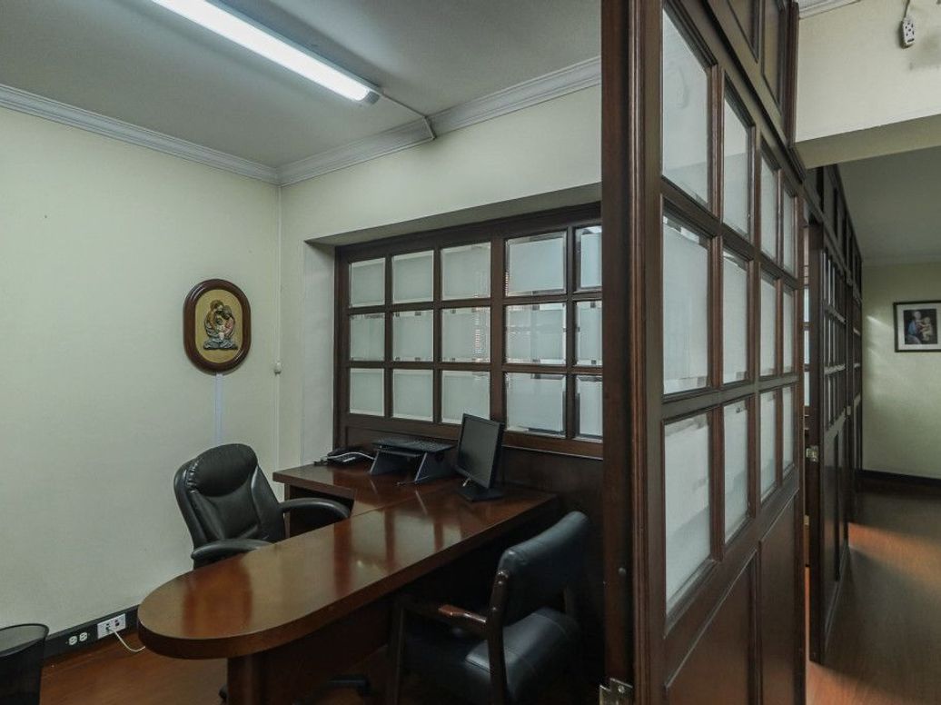 Casa de 5 alcobas en venta en Quinta Camacho, Bogotá, 405 m² · foto 15 de 20