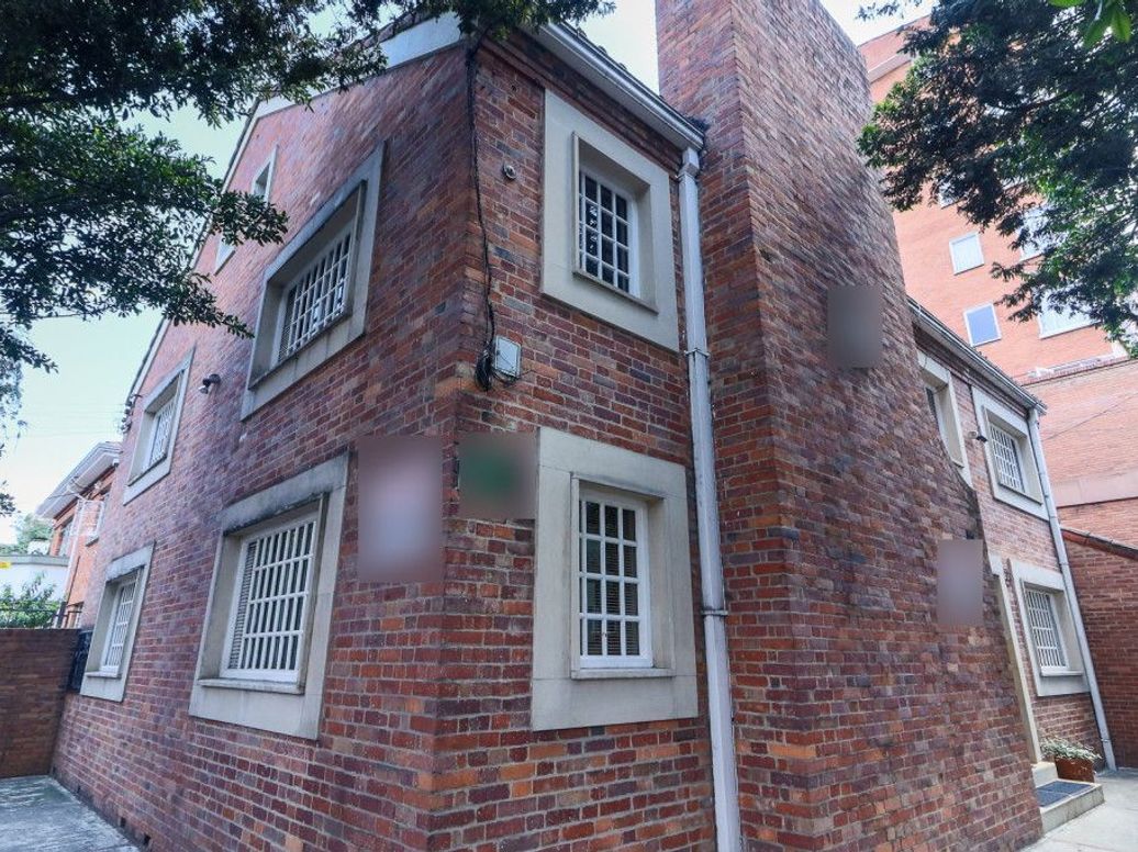 Casa de 5 alcobas en venta en Quinta Camacho, Bogotá, 405 m² · foto 5 de 20