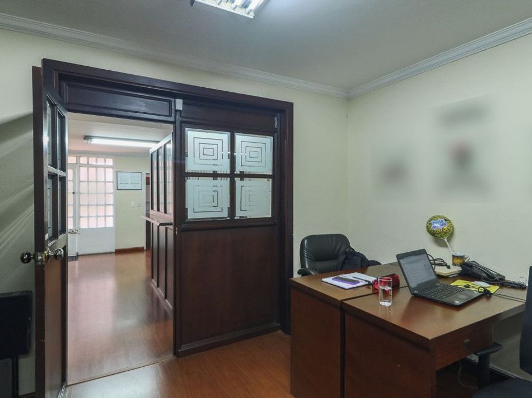 Casa de 5 alcobas en venta en Quinta Camacho, Bogotá, 405 m² · foto 12 de 20