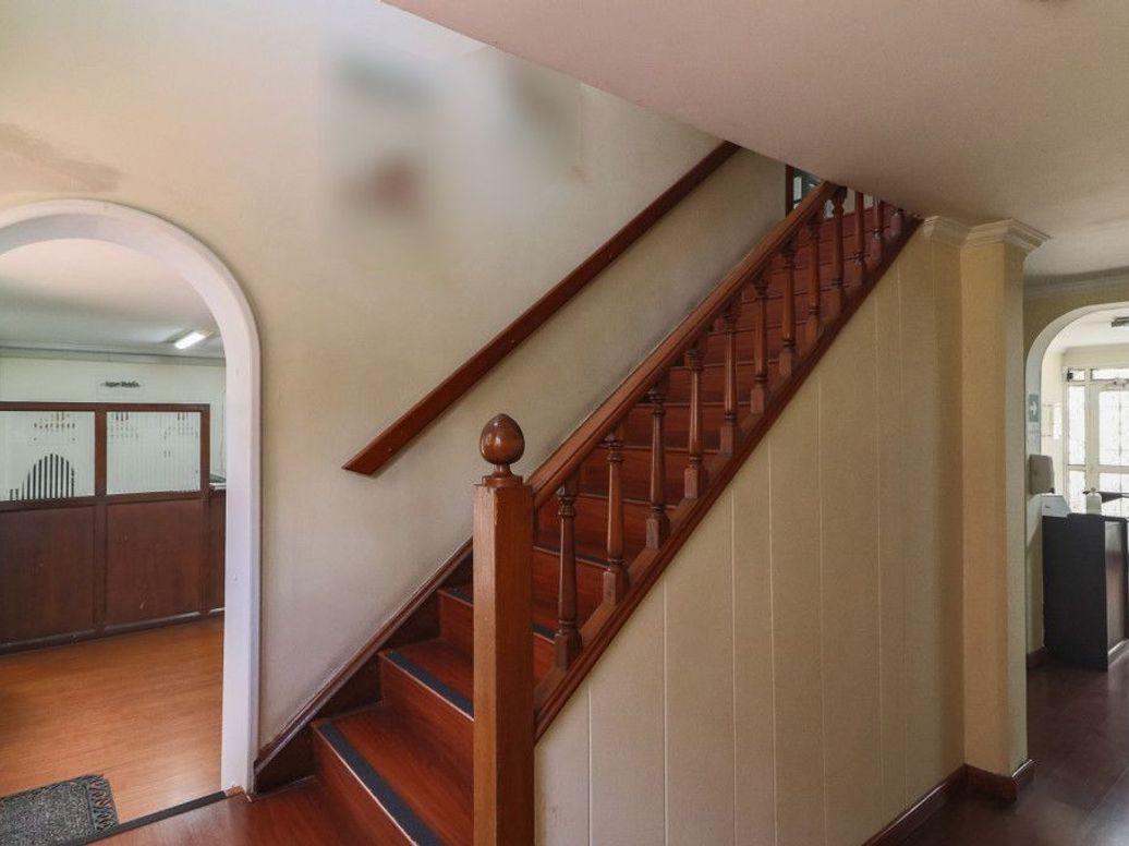 Casa de 5 alcobas en venta en Quinta Camacho, Bogotá, 405 m² · foto 10 de 20