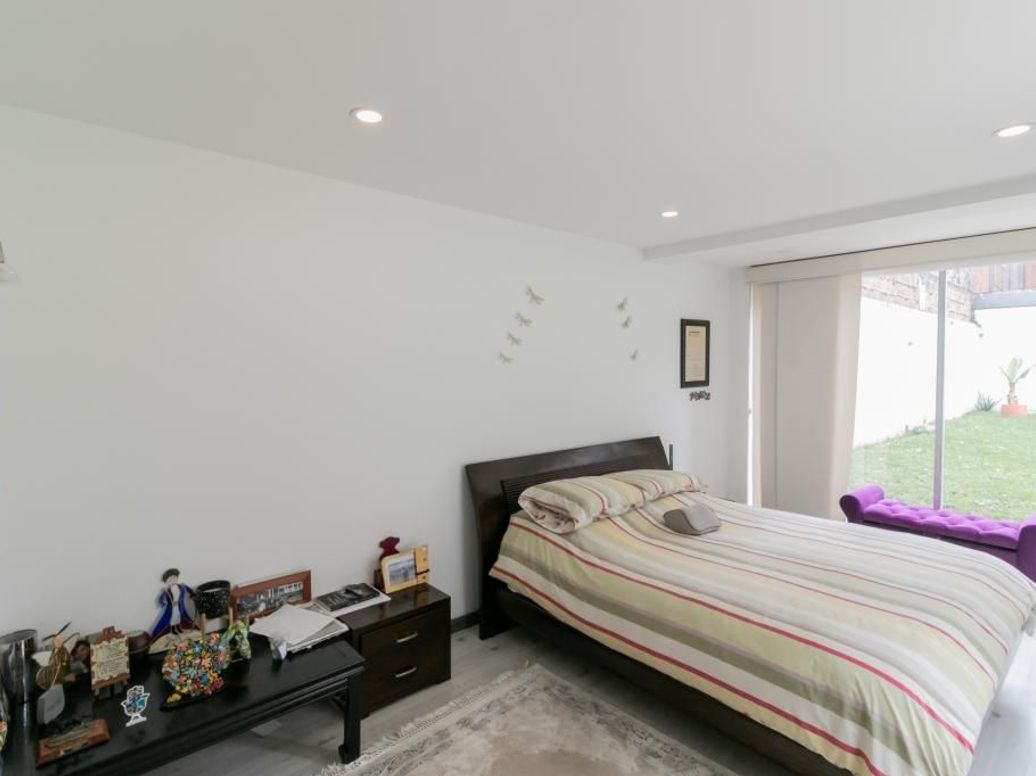 Casa de 5 alcobas en arriendo en Rincon Del Chicó, Bogotá, 290 m² · foto 16 de 20