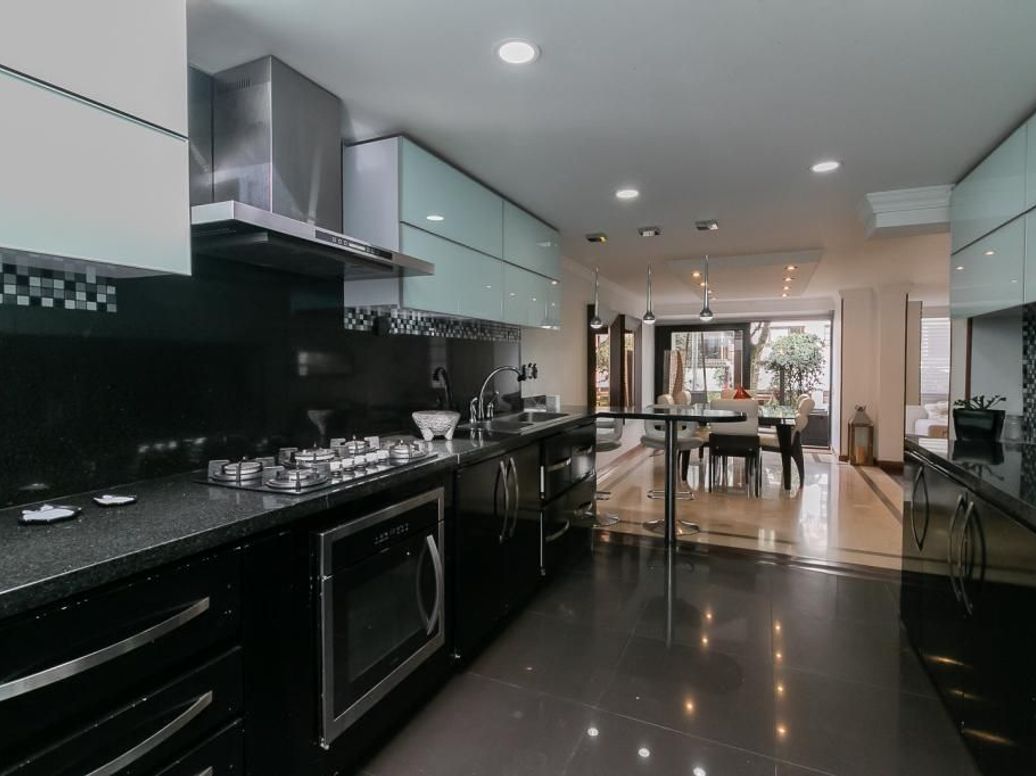 Casa de 5 alcobas en venta en Niza Suba, Bogotá, 266 m² · foto 7 de 20
