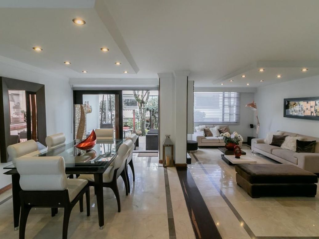 Casa de 5 alcobas en venta en Niza Suba, Bogotá, 266 m² · foto 5 de 20