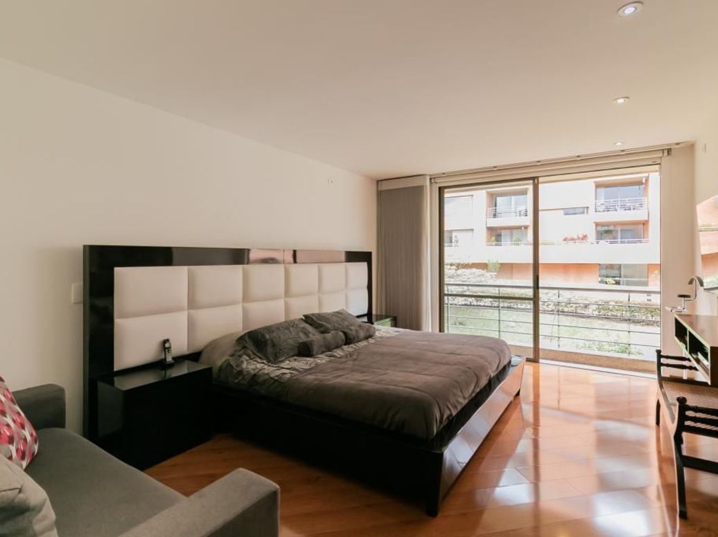 Apartamento de 3 alcobas en venta en El Plan, Bogotá, 223 m² · foto 7 de 20