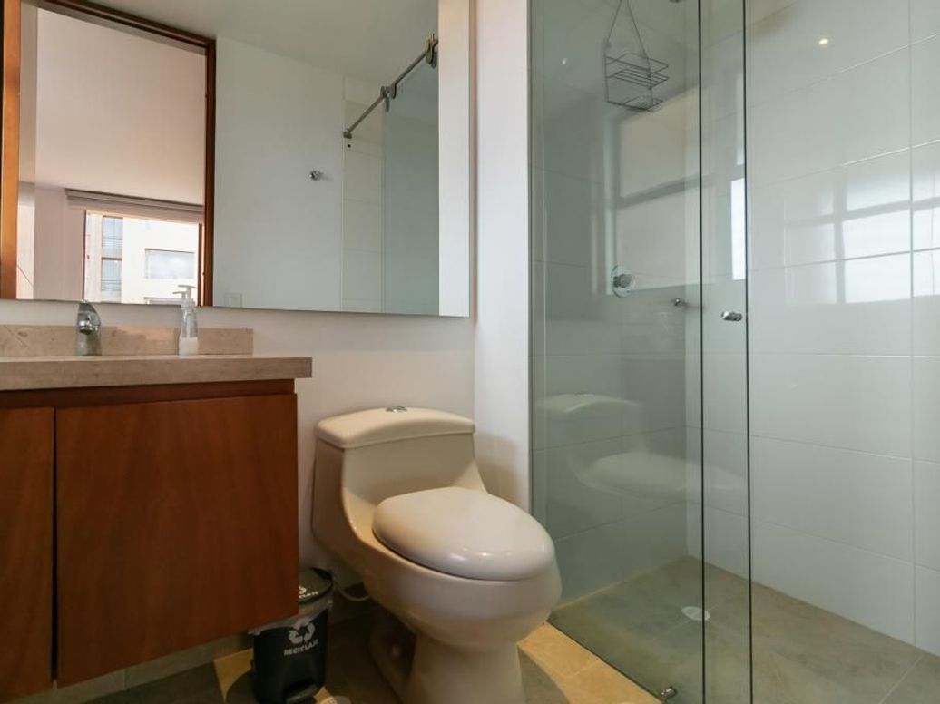 Apartamento de 3 alcobas en venta en El Plan, Bogotá, 223 m² · foto 19 de 20