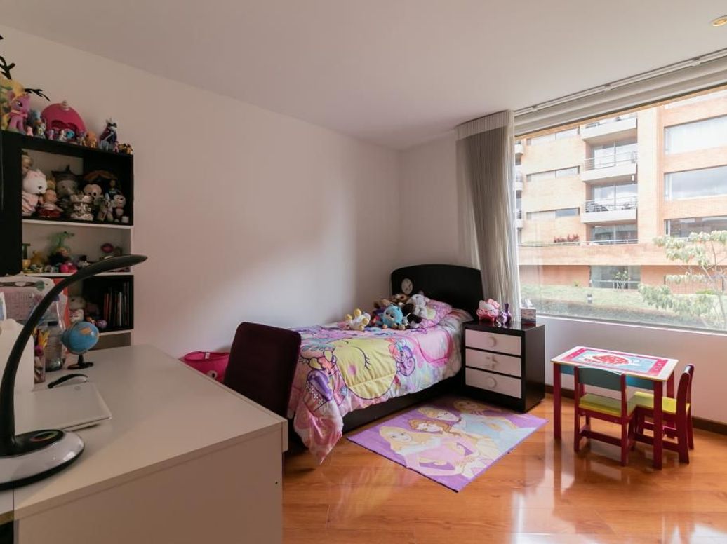 Apartamento de 3 alcobas en venta en El Plan, Bogotá, 223 m² · foto 20 de 20