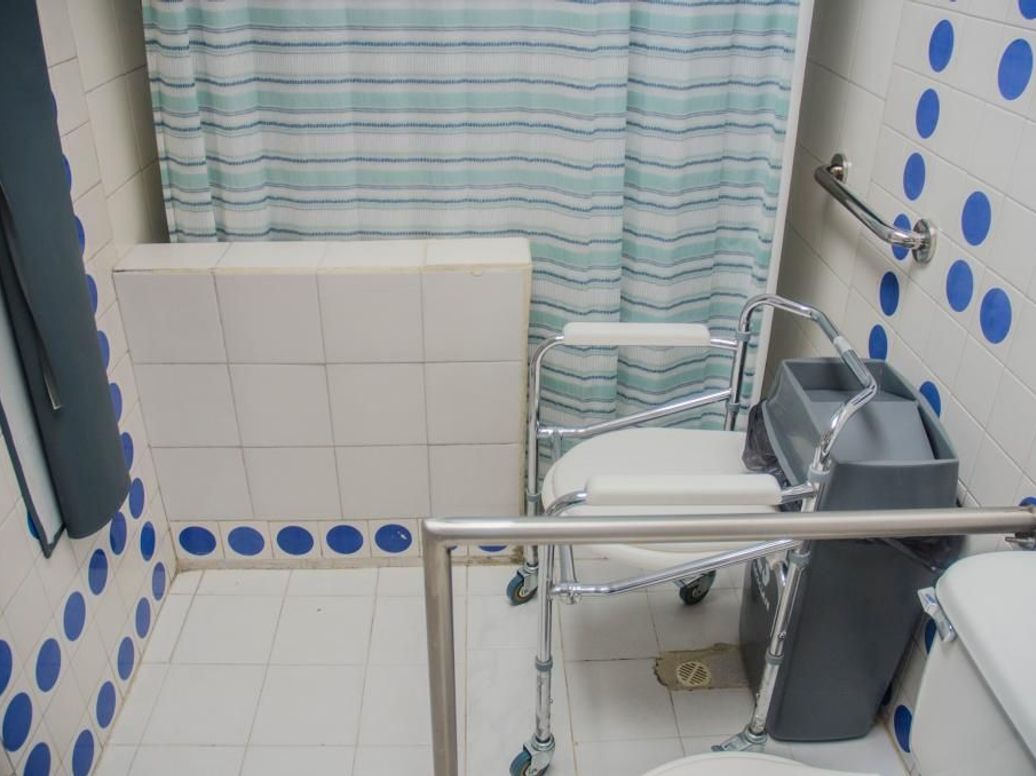 Casa de 10 alcobas en venta en Las Villas, Bogotá, 391 m² · foto 17 de 20