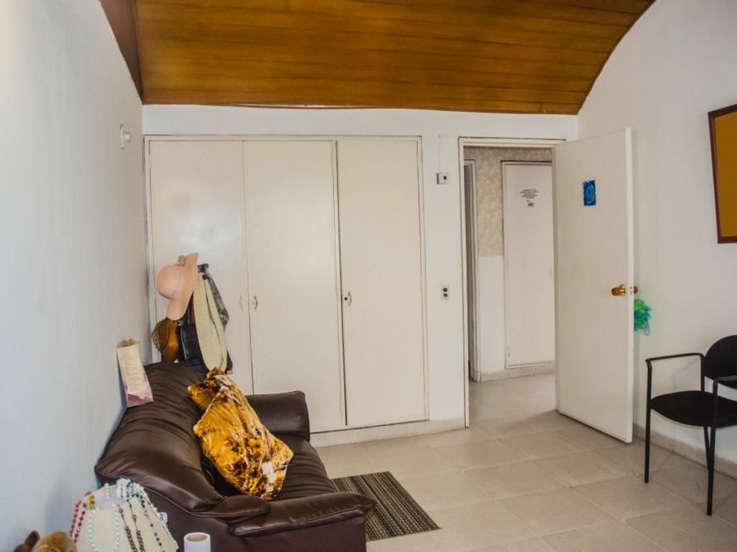 Casa de 10 alcobas en venta en Las Villas, Bogotá, 391 m² · foto 14 de 20