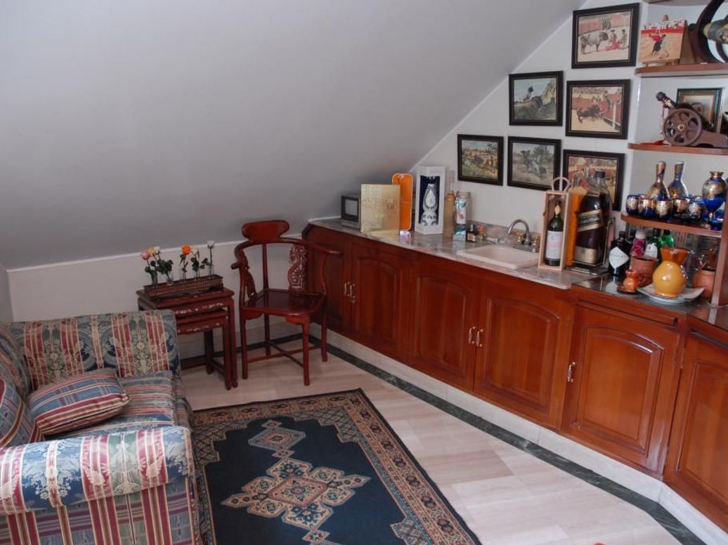 Apartamento de 4 alcobas en venta en Santa Barbara Central, Bogotá, 166 m² · foto 18 de 20