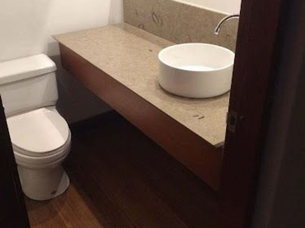 Apartamento de 3 alcobas en venta en Los Rosales, Bogotá, 202 m² · foto 12 de 13